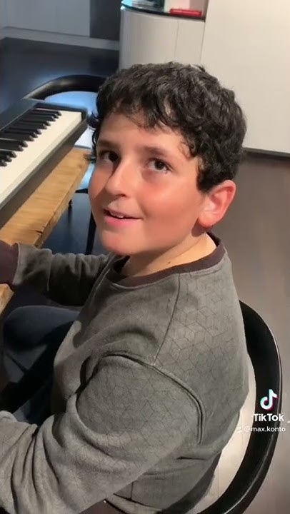 Rush E Played By A Real Person Rush E played by a real person - YouTube