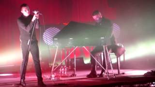 HURTS - Somebody To Die For (Berlin Velodrom, 10.11.2013)