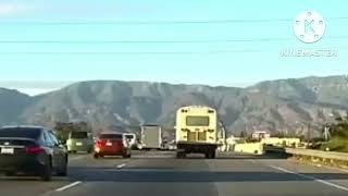 Late Lane Change - November 18, 2022 - I-215 Northsan Bernardino, Ca - Thinkware Fa200 Dash Camera
