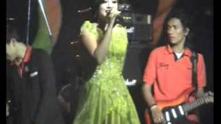 LENY & NELVI KDI live in Kalimantan