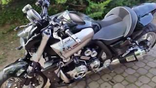 Vmax 1700 Optimal Carbone Peinte Par Christian Poncet- Régis Dupuis - Mai 2018