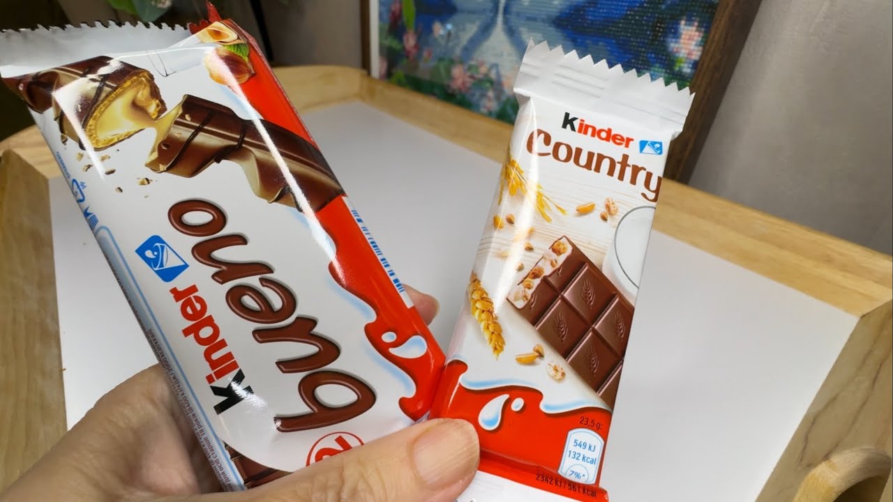Kinder Bueno vs Kinder Country 🍫🔥 Which One Is Better?! - YouTube