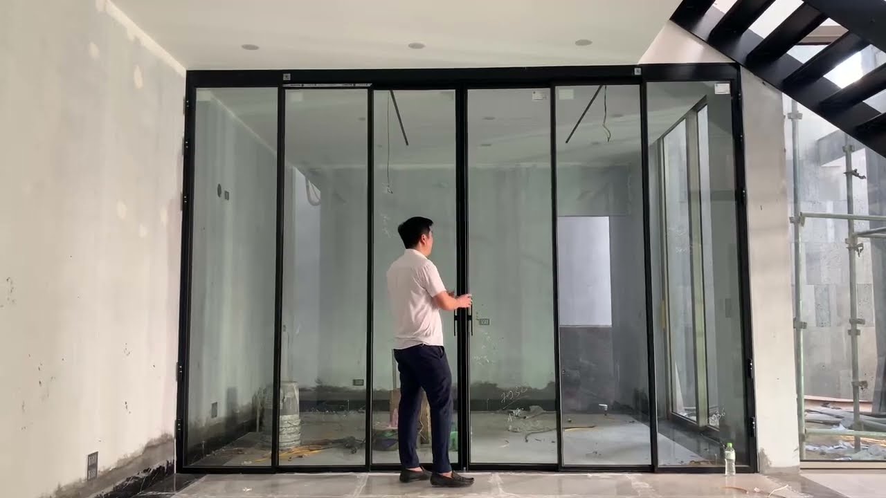 Cửa Lùa Slim 6 Cánh Không Ray Dưới