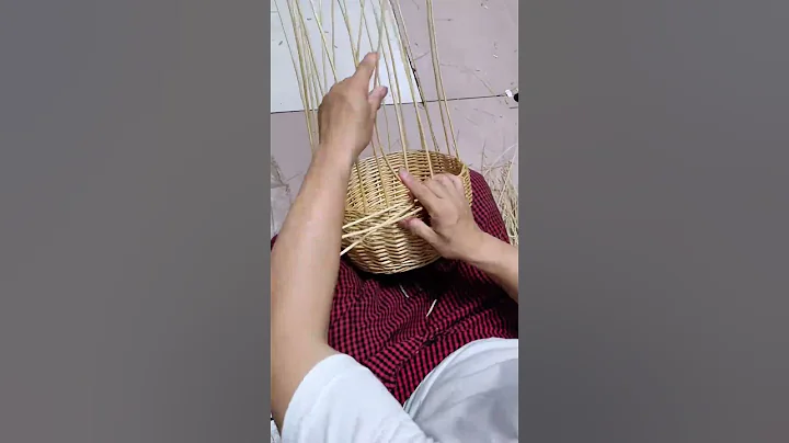 The process of Crafting a Round Willow Basket #goodtools #machinery #smartwork