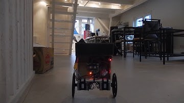 Inverted pendulum robot V2: making progress