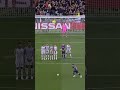 No Way Lionel Messi Can Do This 😯