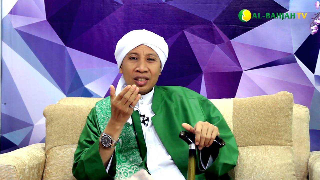 Ucapan Selamat Idul Fitri dan Permohonan Maaf - Buya Yahya  Ucapan Selamat Idul Fitri dan Permohonan Maaf - Buya Yahya