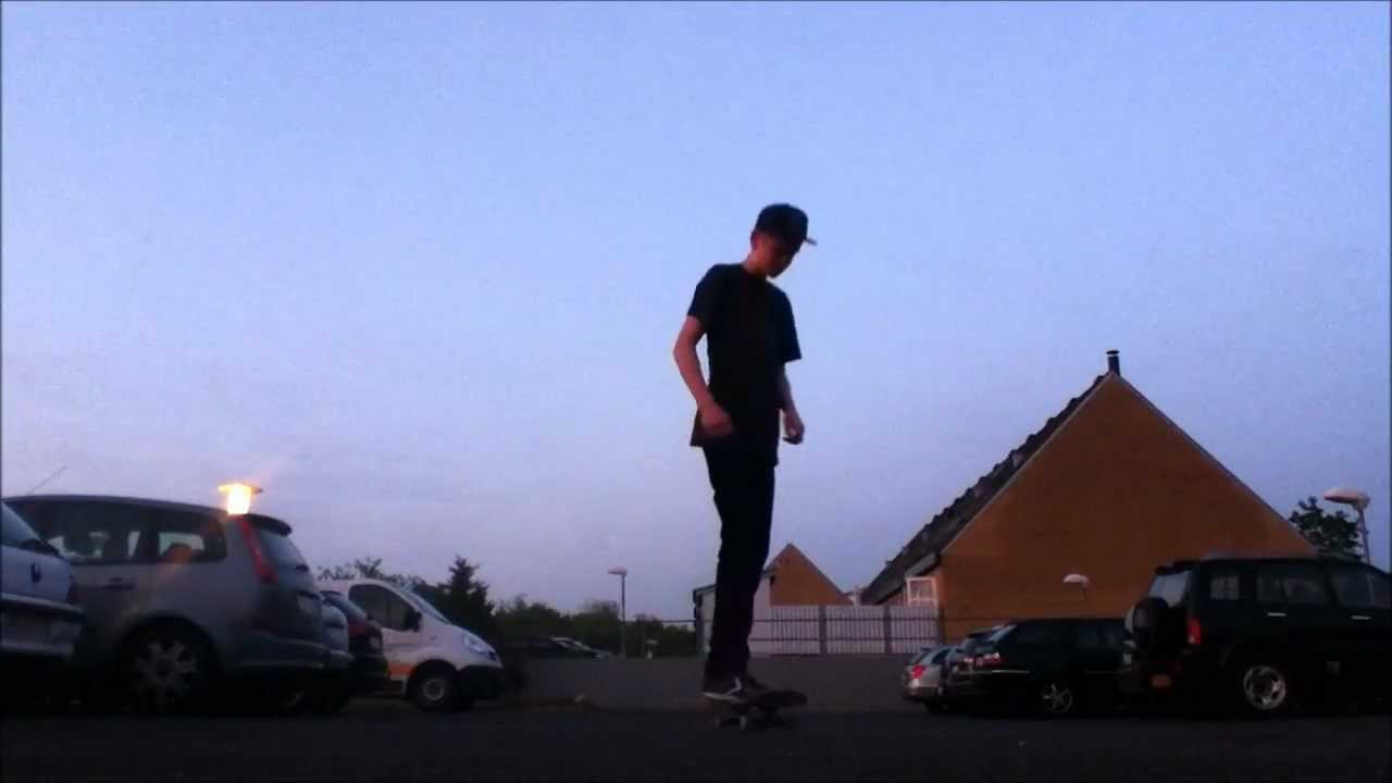 Skate Fun (Pop Shove-it, old school Pop Shove-it, Kickflip)