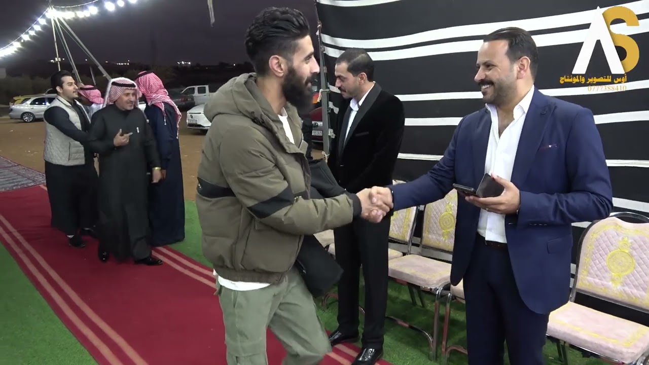 افراح ال السواريه العريس حسام السواريه تناول الطعام العشاء 