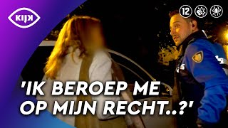 Vrouw WEIGERT MEDEWERKING met handhavers na VERKEERSOVERTREDING | Overtreders | KIJK Misdaad