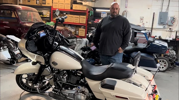 Brand New Harley-Davidson Road glide in for a NVS Audio 6 speaker stage 3 audio upgrade.