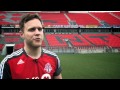 Olly Murs Answers Fan Twitter Questions in Toronto