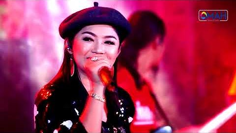 Monata live .Ratna Antika Berbeza Kasta