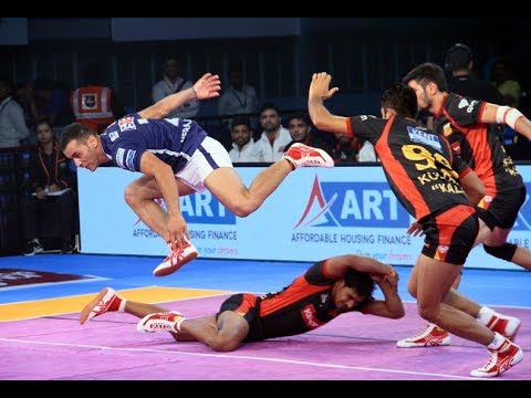 dabang-delhi-vs-bengaluru-bulls,-dabang-delhi-won-by-38-30:-pro-kabaddi-5,-6th-september-2017