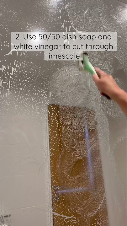 How to clean your bathroom easily - cleaning hacks #cleaningmotivation #cleanwithme #cleaning