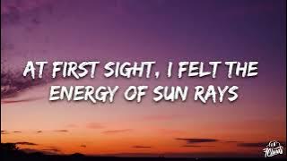 Rihanna - Diamonds (Lyrics) 