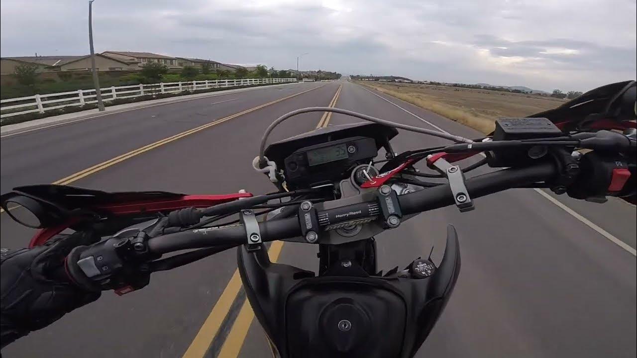 Tips For Rev Matching a Downshift While Braking On a Motorcycle - YouTube