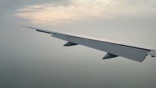 American Airlines flight AA281 landing in Seoul Incheon International Airport (ICN) 777-200