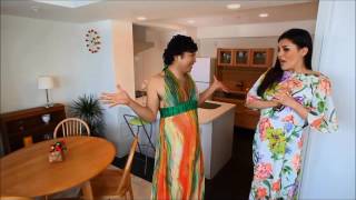 港区　ALC壁コーキング作業中