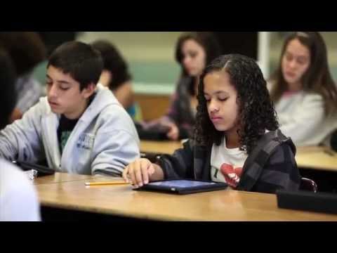 მოსწავლეებს სკოლაში წიგნების ტარება, შესაძლოა აღარ დასჭირდეთ