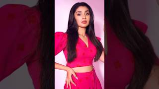 Krithi Shetty Lovely Status