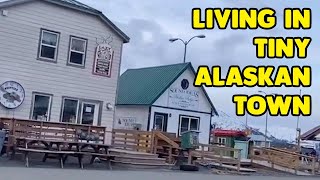 Teenager Shows What It's Like Living In Tiny Alaskan Village