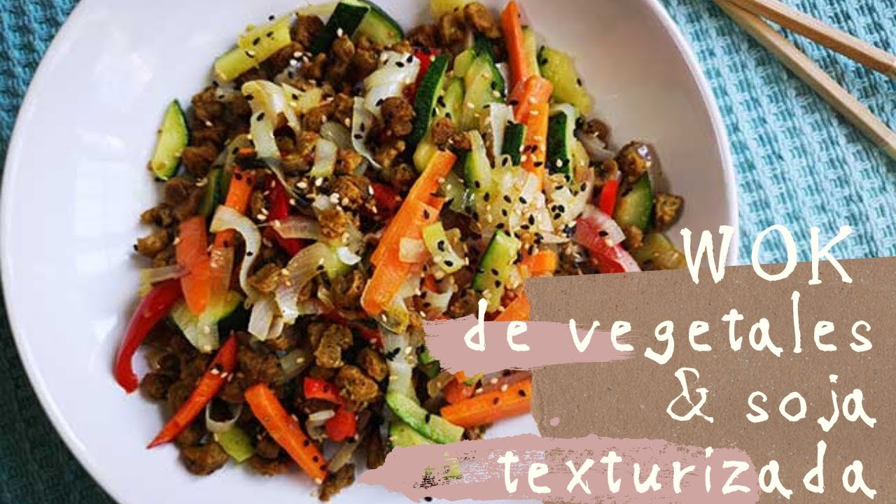 Salteado de verduras con soja texturizada y pimentón: una receta