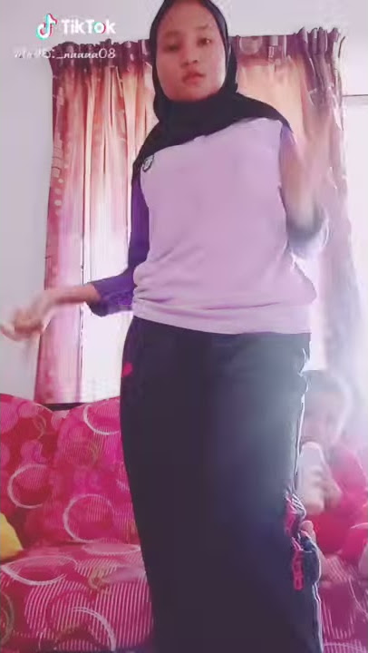 Gelek ii 👅