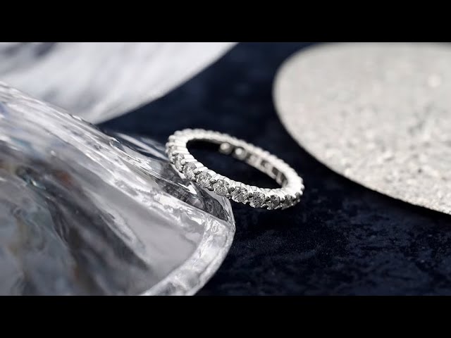 HARRY WINSTON ラウンドカット・プロングセット・リング