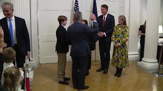 Watch as Governor Glenn Youngkin's cabinet is sworn in at Virginia State Capitol