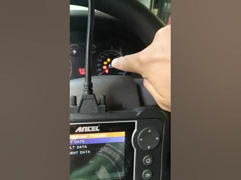Ford Focus 2010 Scan Front Right ABS Sensor C1145 #Shorts - YouTube