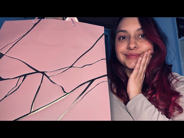 ASMR✨ I'M SHOWING YOU MY BIRTHDAY GIFTS 🎉 🎈