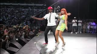 GYPTIAN   NICKI MINAJ - HOLD YAH ( LIVE / SUMMER JAM 2010)