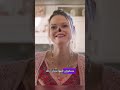 كانت تلمس أنفها بشكل متكرر بيدين غير مغسولتين وفي الاخير اكتشف الأطباء أمرا غير حياتها mp3
