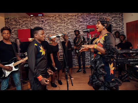 Bee Cee Moh - AYO REMIX (Live) feat. Tosin Bee