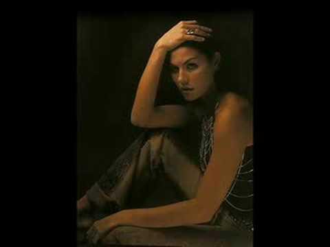 Betty Love - Repülj Tovább
