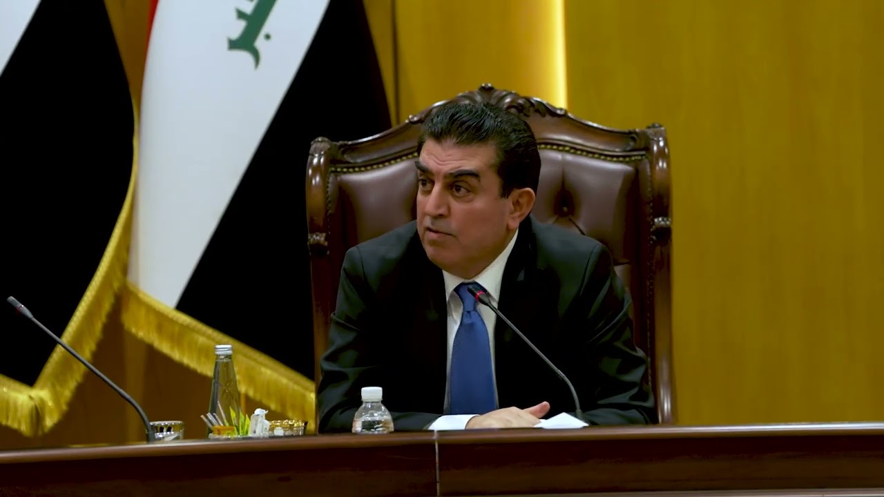 نائب رئيس البرلمان فرهاد الأتروشي خلال إجتماع الرئاسة يؤكد على أن مصلحة العراق وشعبه في المقام الأول