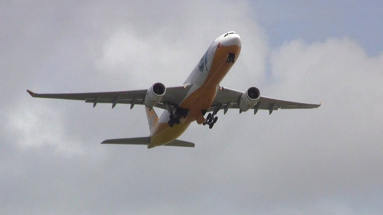 Cebu Pacific Air Airbus A330 300 Takeoff Sydney Airport