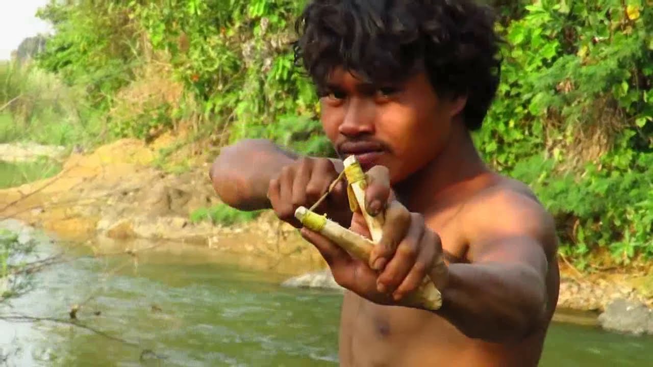 grilled wild birds eating del