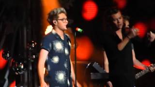 One Direction - Love You Goodbye | Dallas KISS FM Jingle Ball