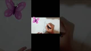 Айлин рисует бабочку. Учится рисовать. #рисование #детскиерисунки #учусьрисовать#рисунки#талант
