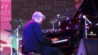 McCoy Tyner Trio & Chris Potter - Fly With The Wind (2011 Taichung Jazz Festival)