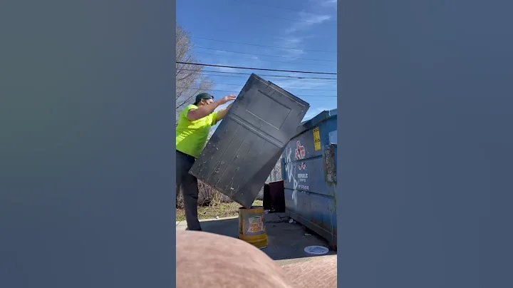 How to easily lift heavy objects. This trick will save your back!   #handyman