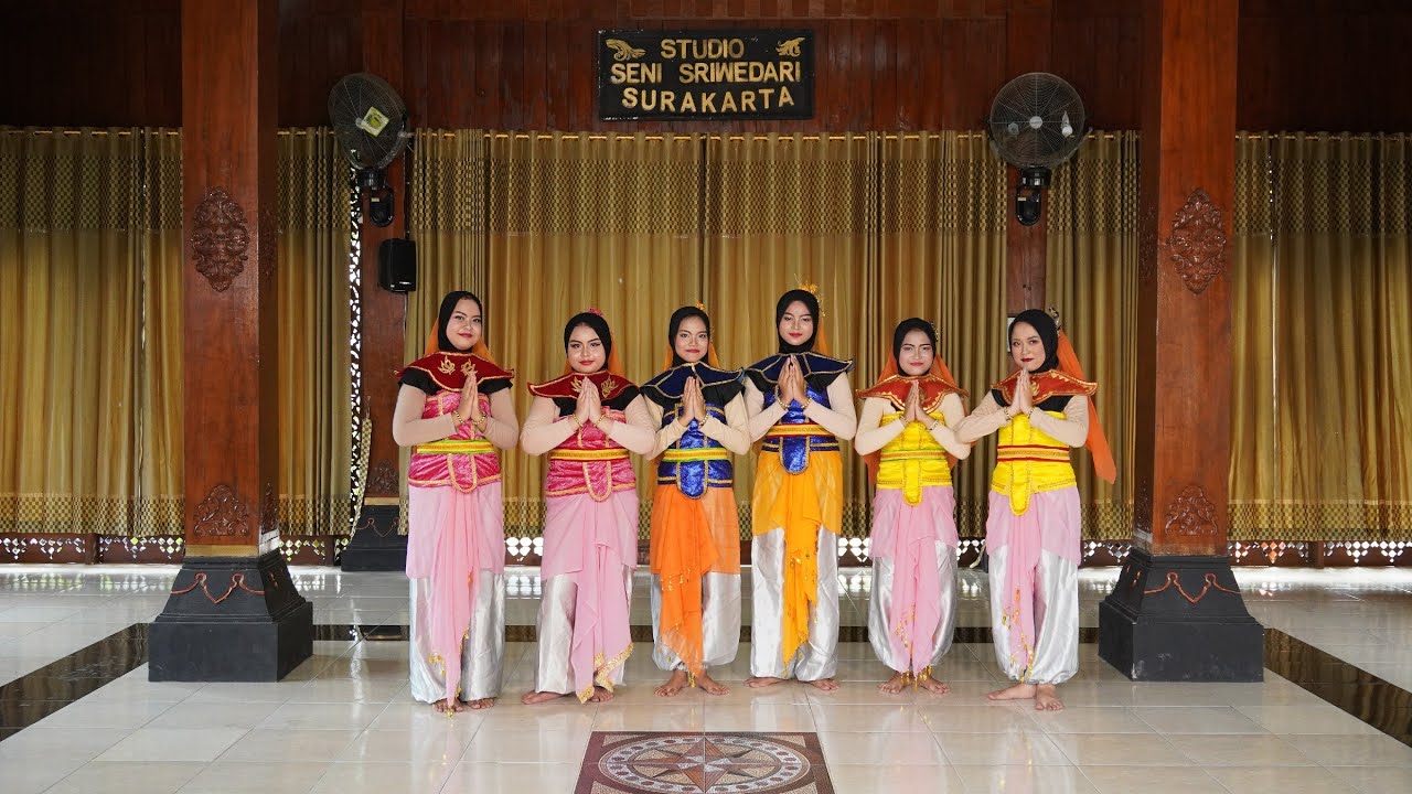 TARI MANIPURI (S. MARIDI) - Studio Seni Sriwedari Surakarta