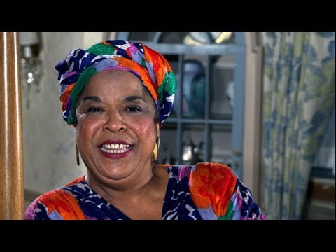 Video: Della Reese Neto vrijednost: Wiki, udana, obitelj, vjenčanje, plaća, braća i sestre