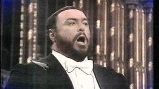 Luciano Pavarotti - Montreal - 1978 - Cantique de Noël (Minuit Chretiens) chords