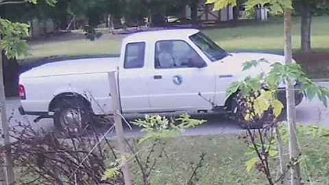 CHARLOTTE COUNTY FLORIDA CODE NAZI,looking for illegal work done on houses,ran stop sign