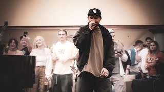 картинка: Noize MC читает фристайл. Август 2025