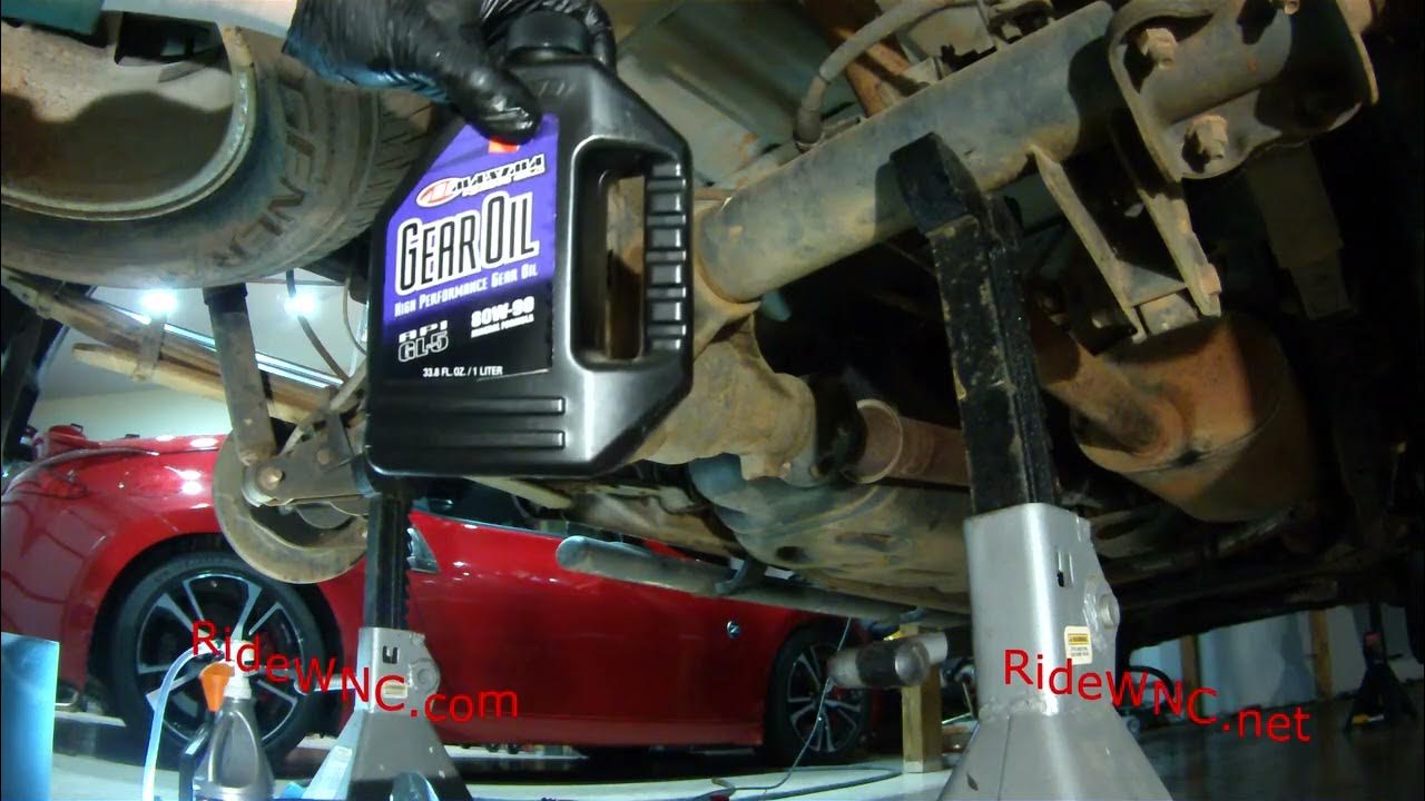 Nissan Frontier Rear Differential Fluid Change - YouTube