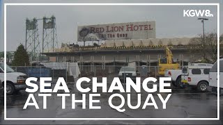 Demolition of former Red Lion Hotel gets underway in Vancouver